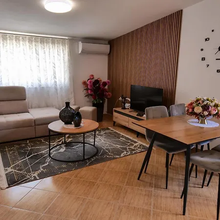 Xhejn'S Veranda 7 Durres Exterior photo