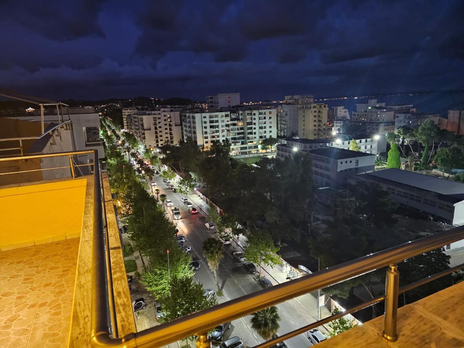 Xhejn's Veranda 7 * Durrës