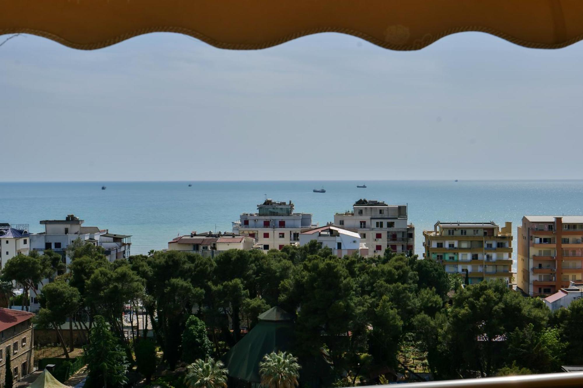 Lägenhet Xhejn's Veranda 7 Durrës